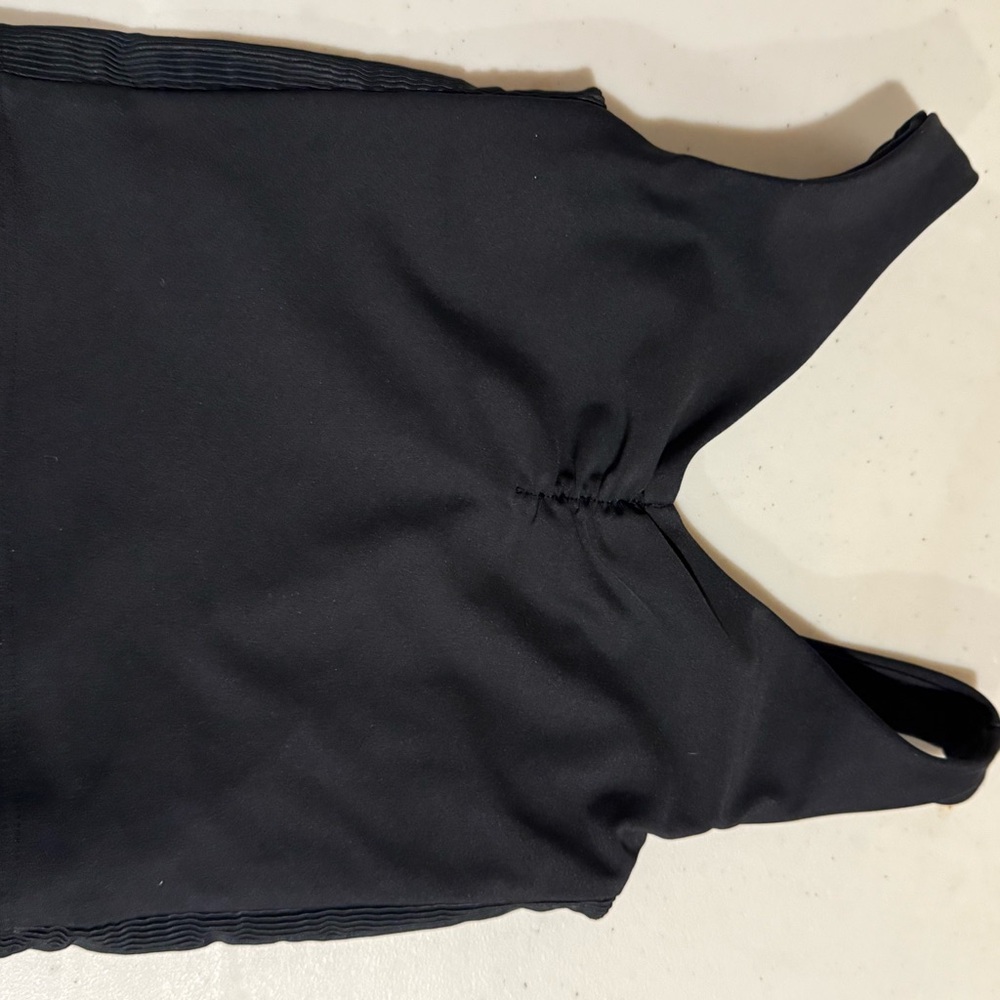 Five dance Kids Black Tank Top YXL. GUC